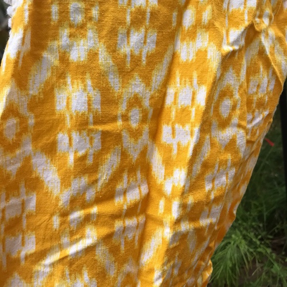 Old Navy Girls Size XL (14)  Yellow print Romper - Picture 2 of 6